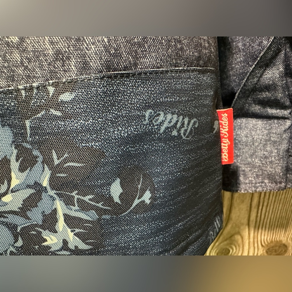 Betty Rides Snow Jacket Sz L - Picture 5 of 10